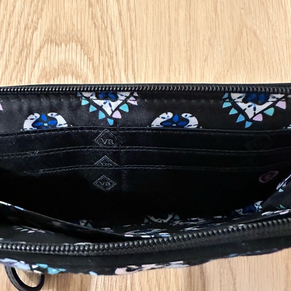 Vera Bradley Floral Black Wristlet wallet - Picture 3 of 5